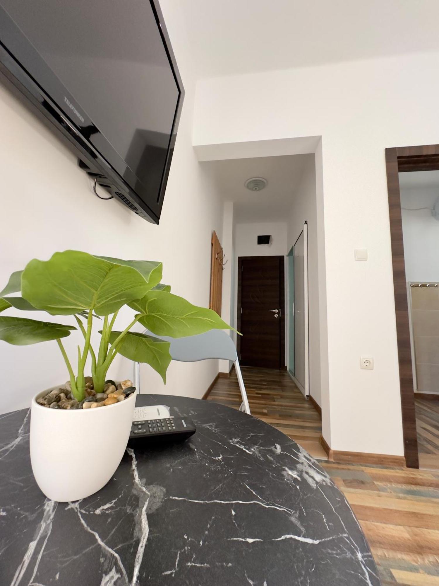 Navial 1 Hotel Gabrovo Kültér fotó